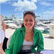 Étudiante pour une aide au devoir en Anglais, Histoire-géographie et géopolitique, Sciences économiques